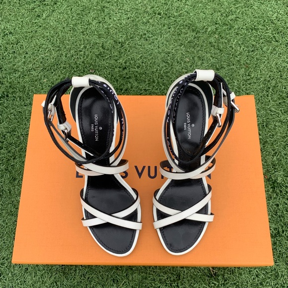 Lv white size 37 heeled sandal - Picture 1 of 2